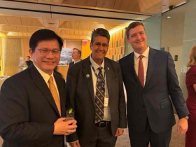 林佳龍紐約設宴美官員全缺席？外交部「4聲明」駁斥…合影照曝光，川普特使、美駐聯合國代表都在場